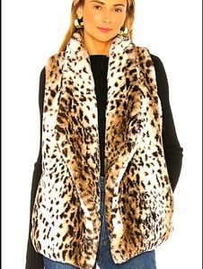 NWT JOLT LEOPARD PRINT FUR VEST